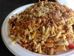 Chatpati Bhel Puri Mix Cooking Recipe in Urdu